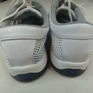 Xtep men s shoes spring 2020 new sports shoes men s leather breathable running shoes student leisure travel shoes Xtep men s shoes spring 2020 new sports shoes men s leather breathable running shoes student leisure travel shoes